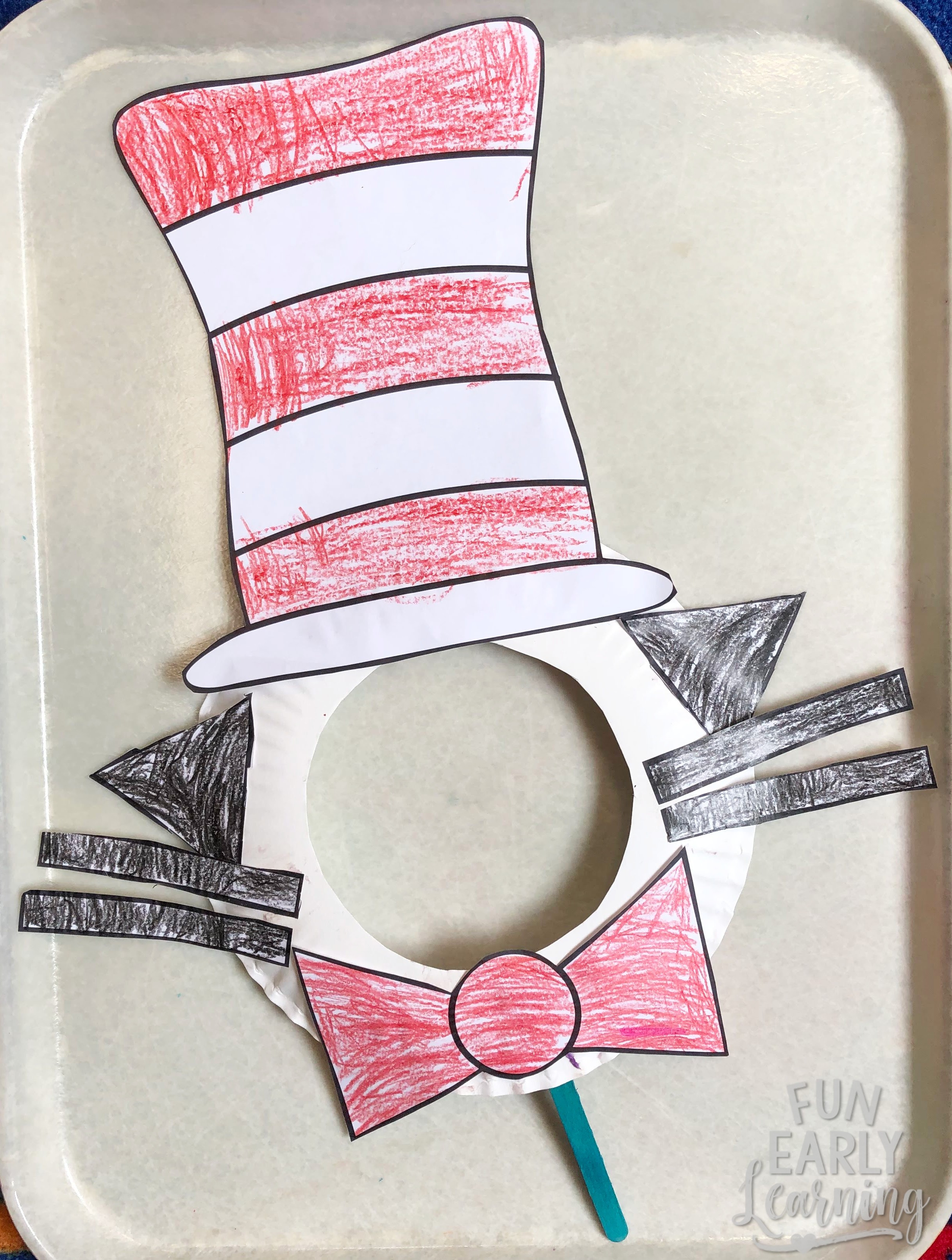 Dr. Seuss Cat in the Hat Paper Plate Kid's Craft with Free Template